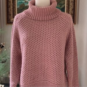 Neiman Marcus Dusty Rose Pink Turtleneck Sweater